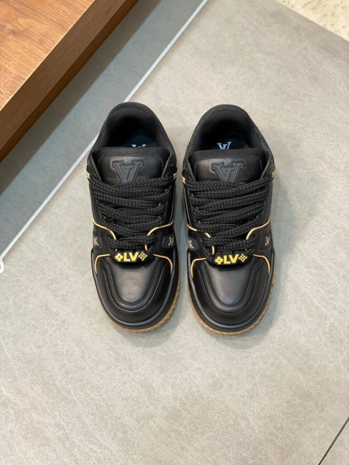 LV TRAINER MAXI