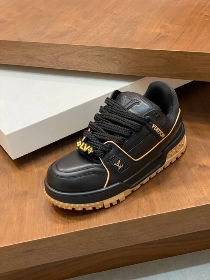 LV TRAINER MAXI