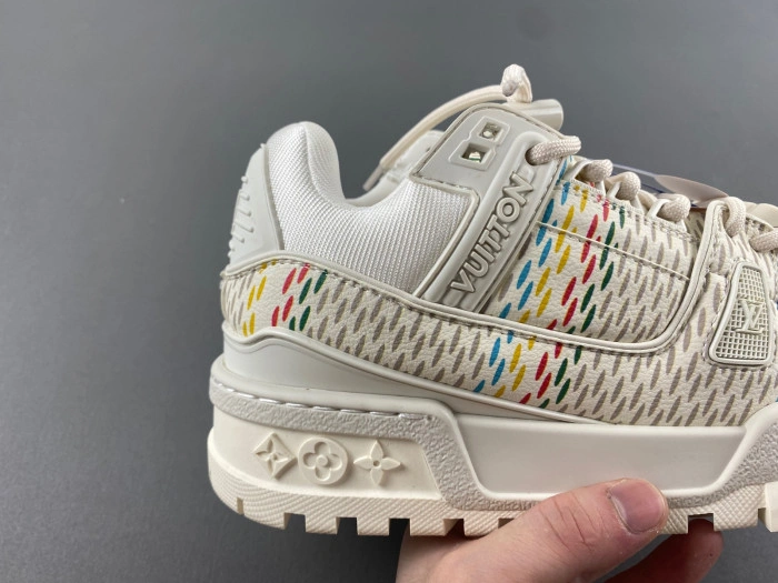 LV TRAINER MAXI