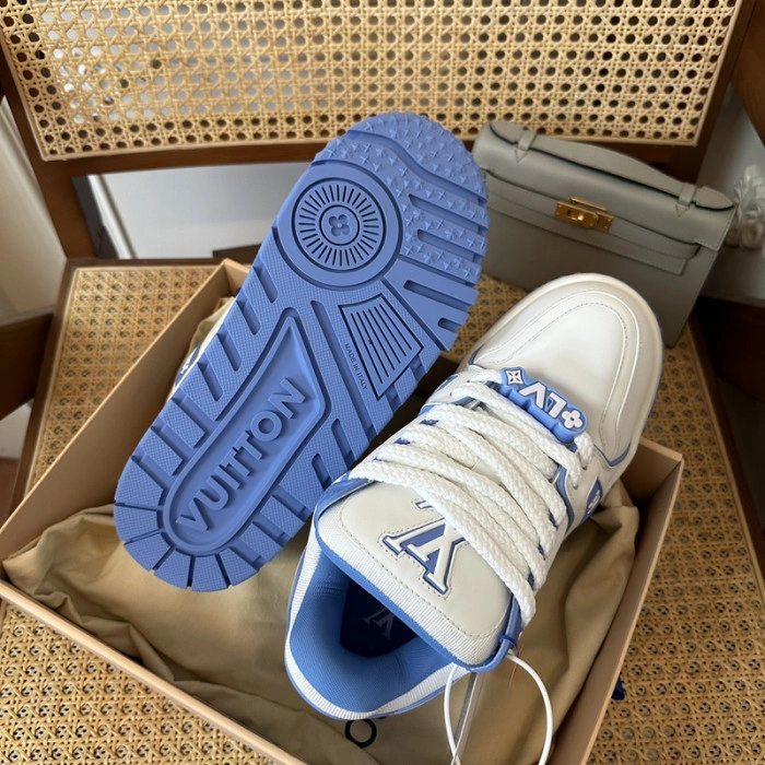 LV TRAINER MAXI