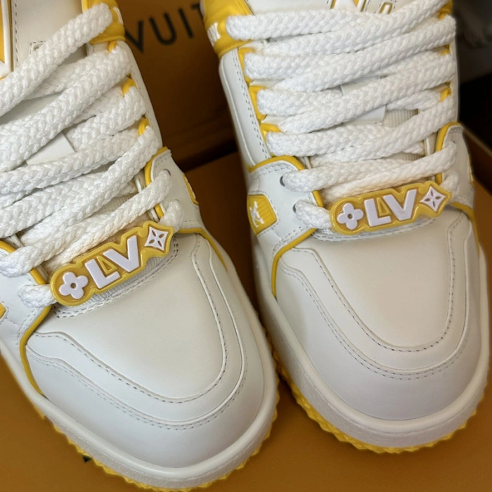 LV TRAINER MAXI