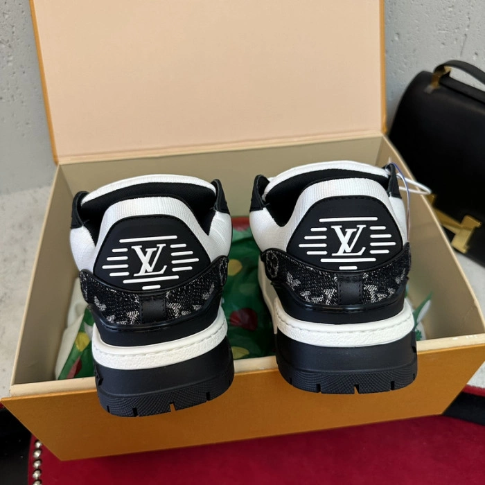LV TRAINER MAXI