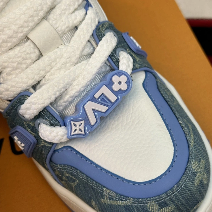 LV TRAINER MAXI