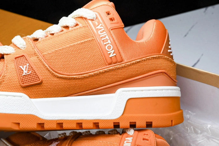 LV TRAINER MAXI