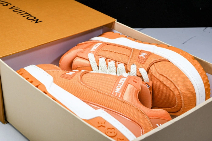 LV TRAINER MAXI
