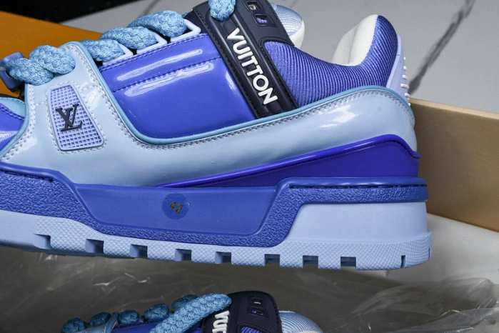 LV TRAINER MAXI