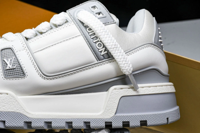 LV TRAINER MAXI