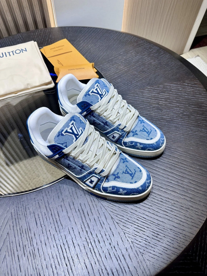 LV Trainer Sneaker
