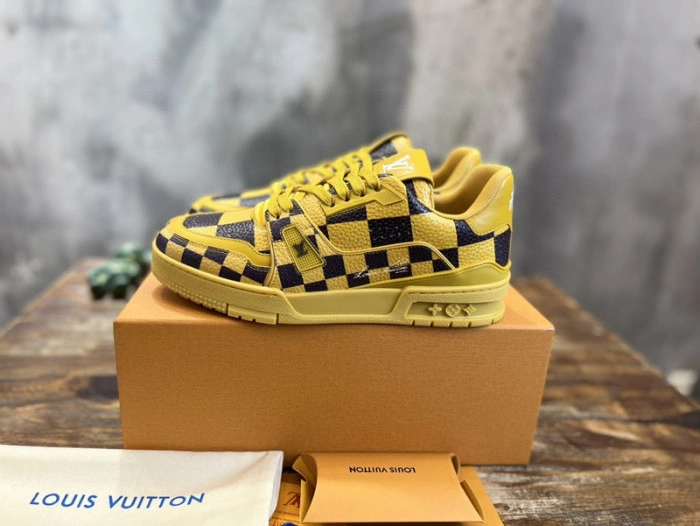 LV Trainer Sneaker