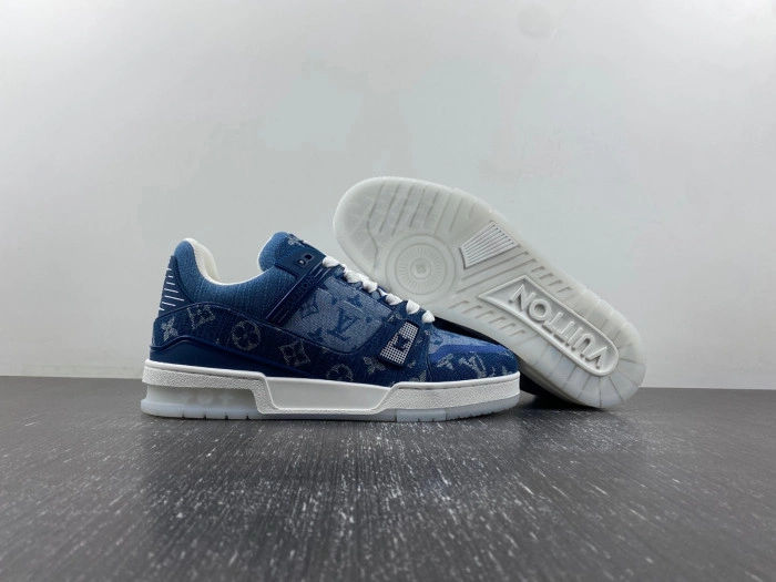 LV Trainer Sneaker