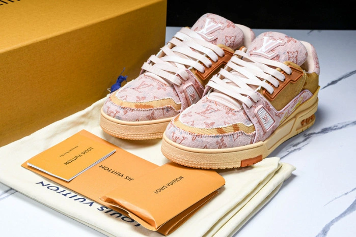LV Trainer Sneaker