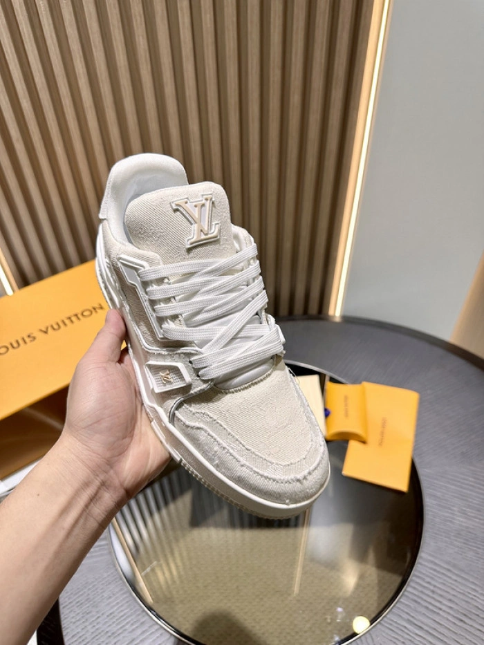 LV Trainer Sneaker