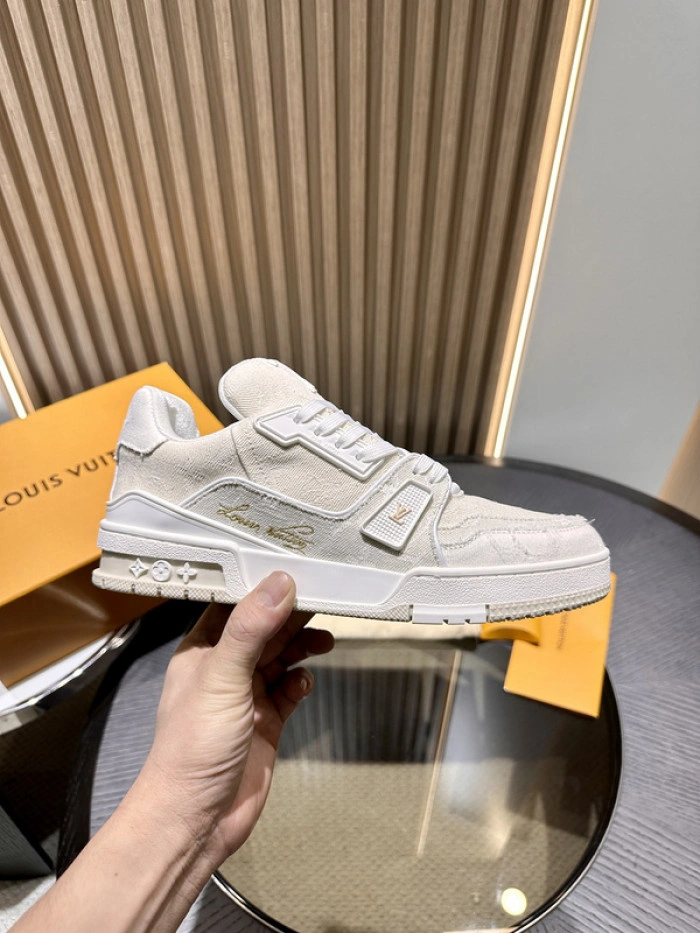 LV Trainer Sneaker