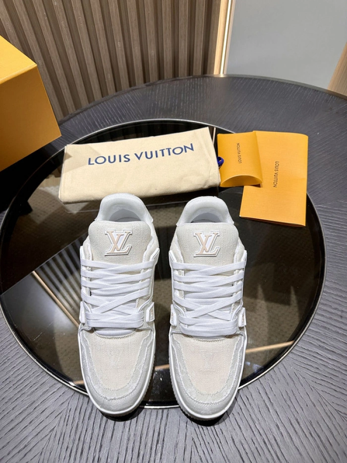 LV Trainer Sneaker