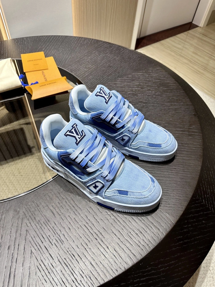 LV Trainer Sneaker