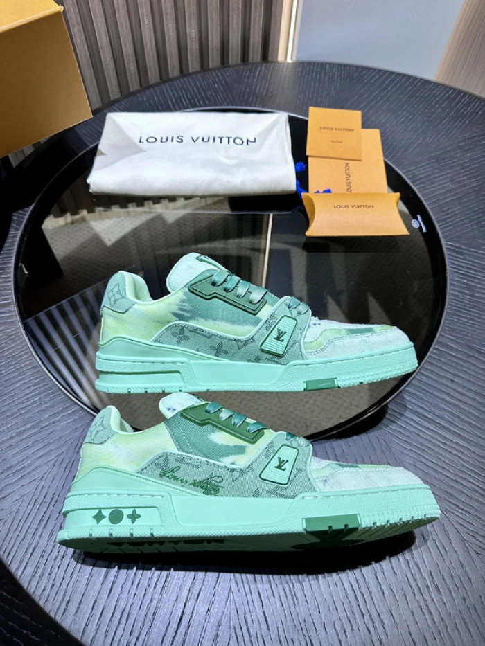 LV Trainer Sneaker