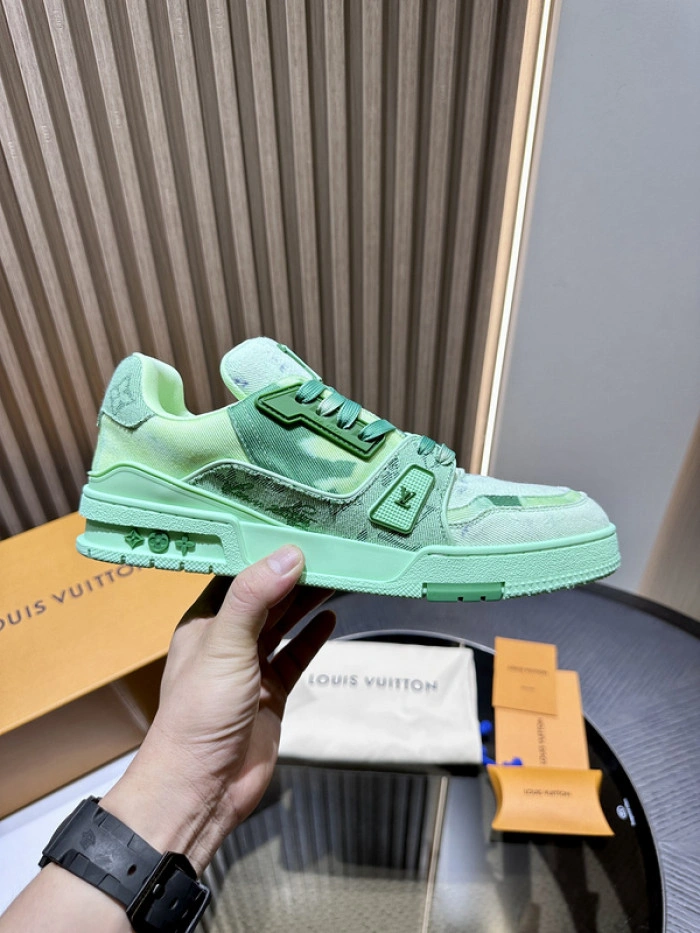 LV Trainer Sneaker