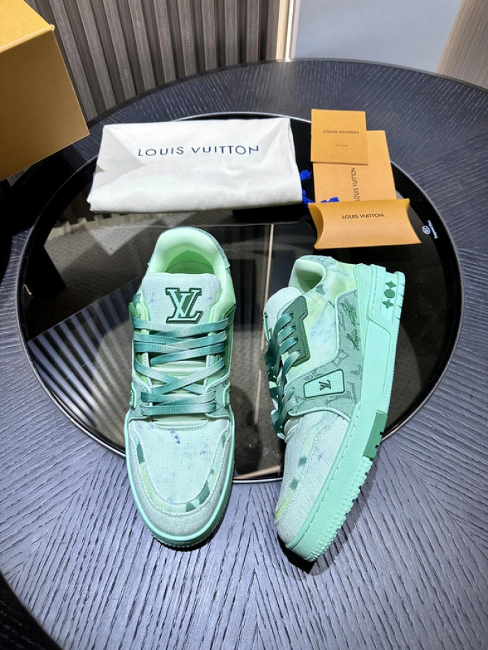 LV Trainer Sneaker