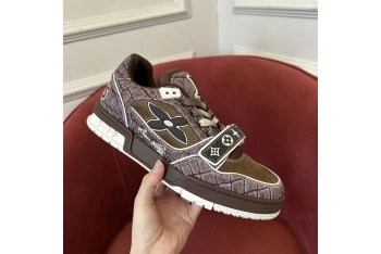 LV Trainer Sneaker