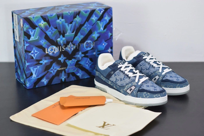 LV Trainer Sneaker