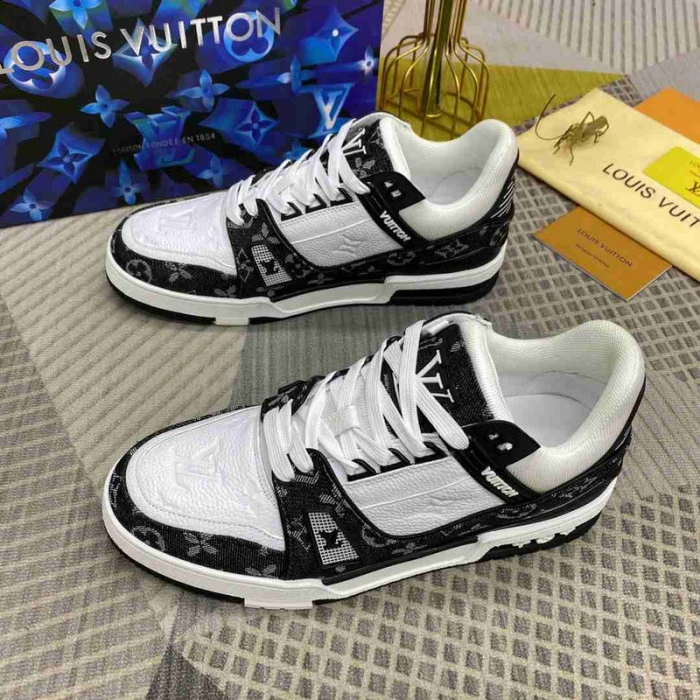 LV Trainer Sneaker