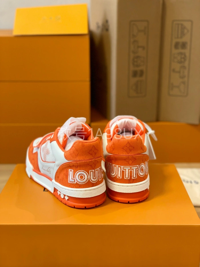 LV Trainer Sneaker