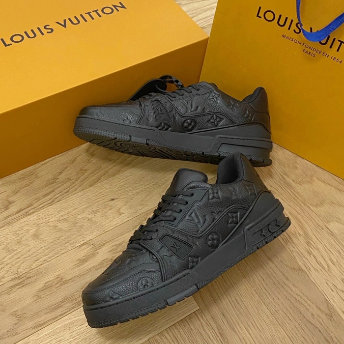 LV Trainer Sneaker