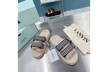 Lanvin Curb Sandals