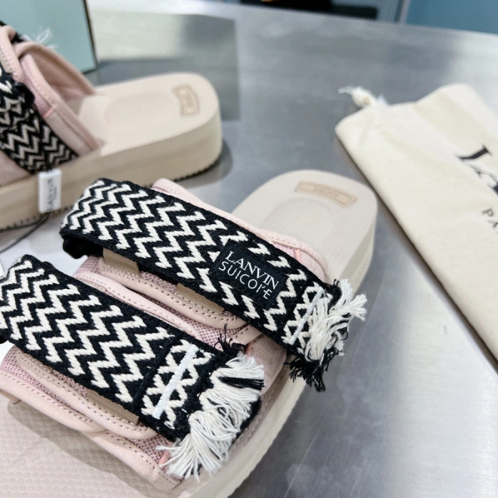 Lanvin Curb Sandals