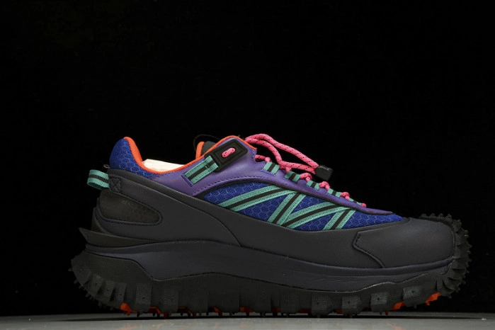 MONCLER TRAILGRIP GORE-TEX