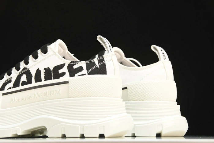MQ Sneakers