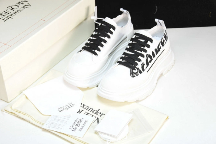 MQ Sneakers