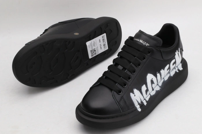 MQ Sneakers