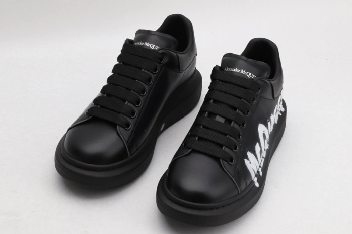 MQ Sneakers