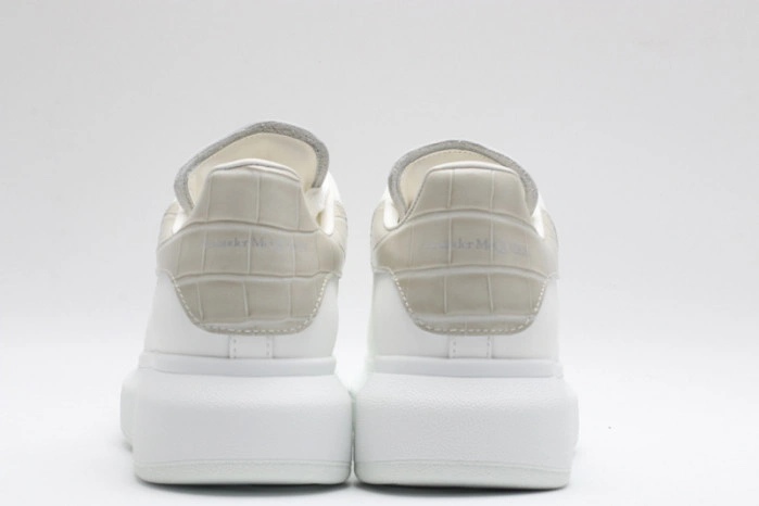 MQ Sneakers