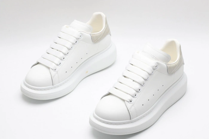 MQ Sneakers