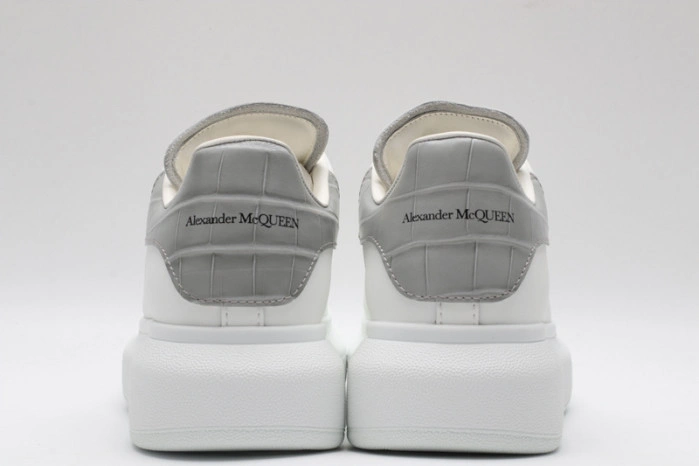 MQ Sneakers