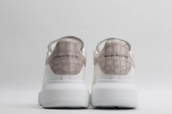 MQ Sneakers