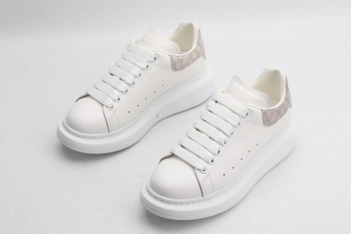 MQ Sneakers