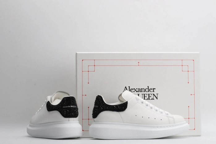 MQ Sneakers