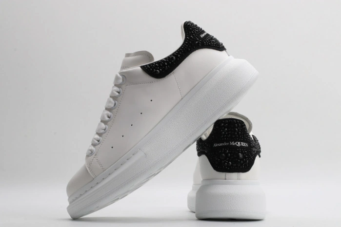 MQ Sneakers