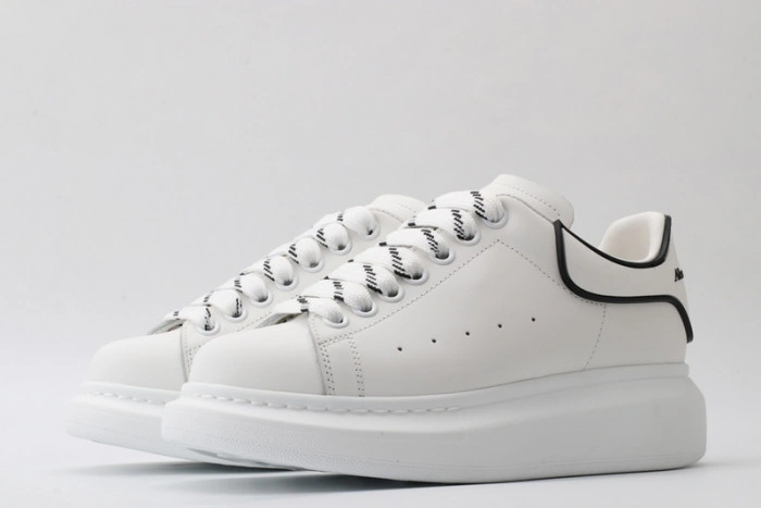 MQ Sneakers