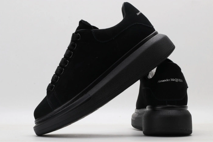 MQ Sneakers