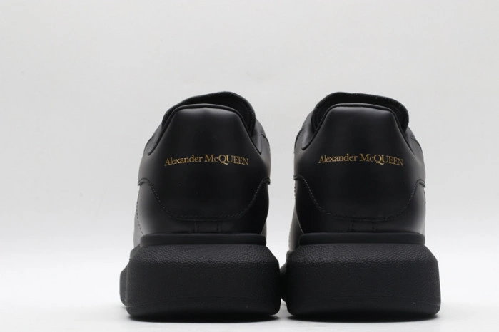 MQ Sneakers