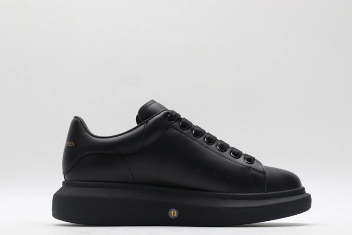 MQ Sneakers