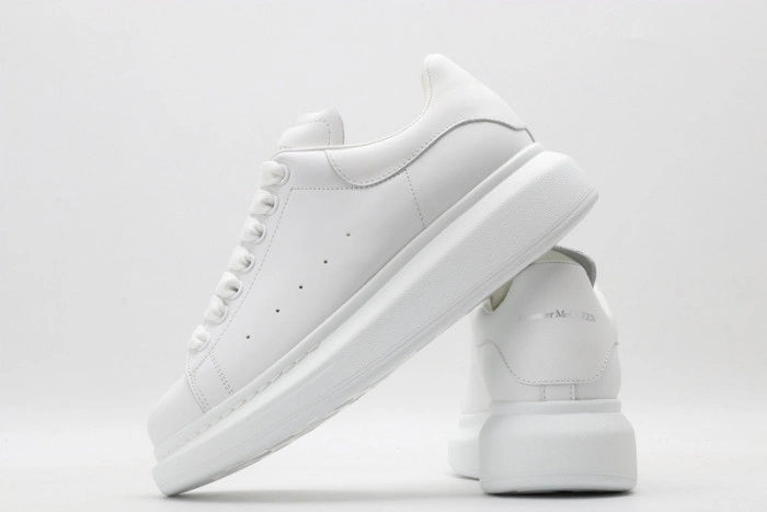 MQ Sneakers