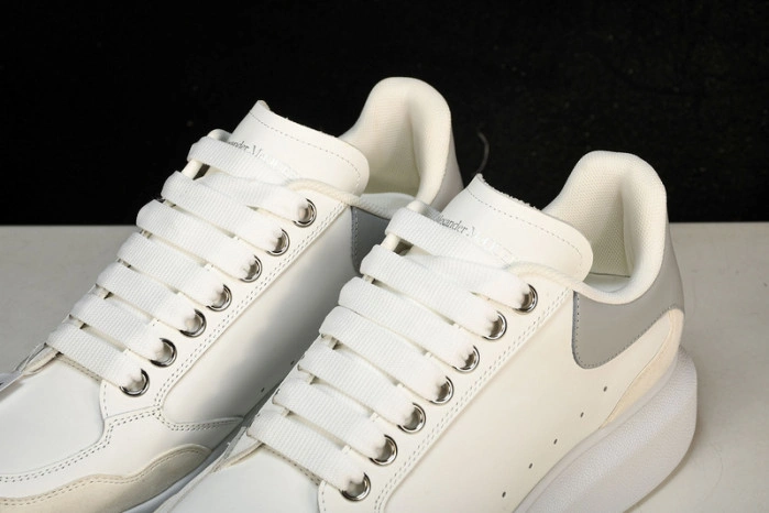 MQ Sneakers