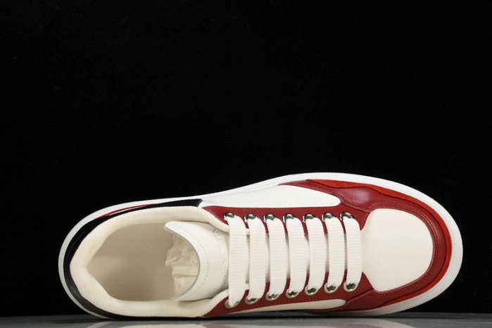 MQ Sneakers