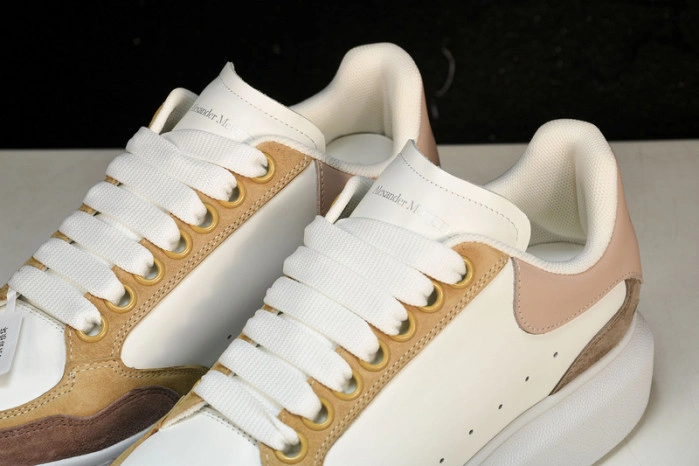MQ Sneakers