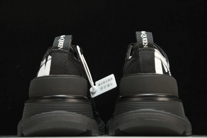 MQ Sneakers